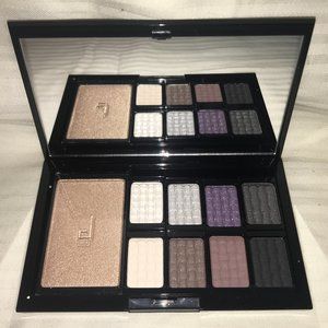 Brand new! Genuine Doucce Freematic Eyeshadow Pro Palette in Smokey Eye Finish